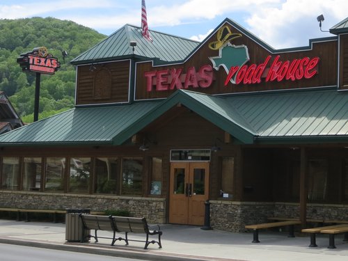 Texas-Roadhouse-Sevierville-tn5.jpg